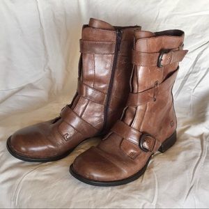 Born boots